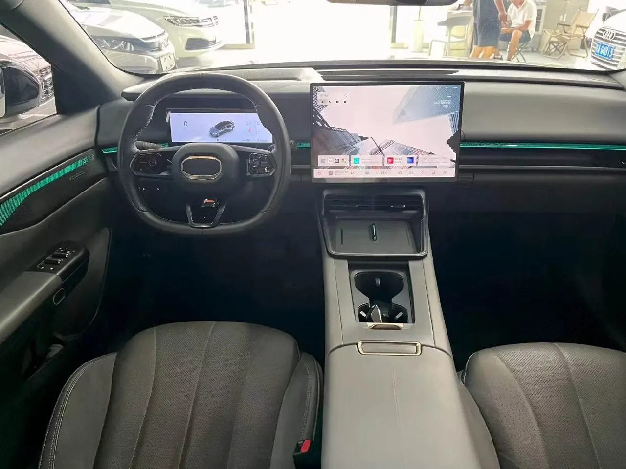 LYNK&amp;CO 2024 LYNK&amp;CO 07 EM-P 1.5T 126 Long Endurance Halo Automatic 5