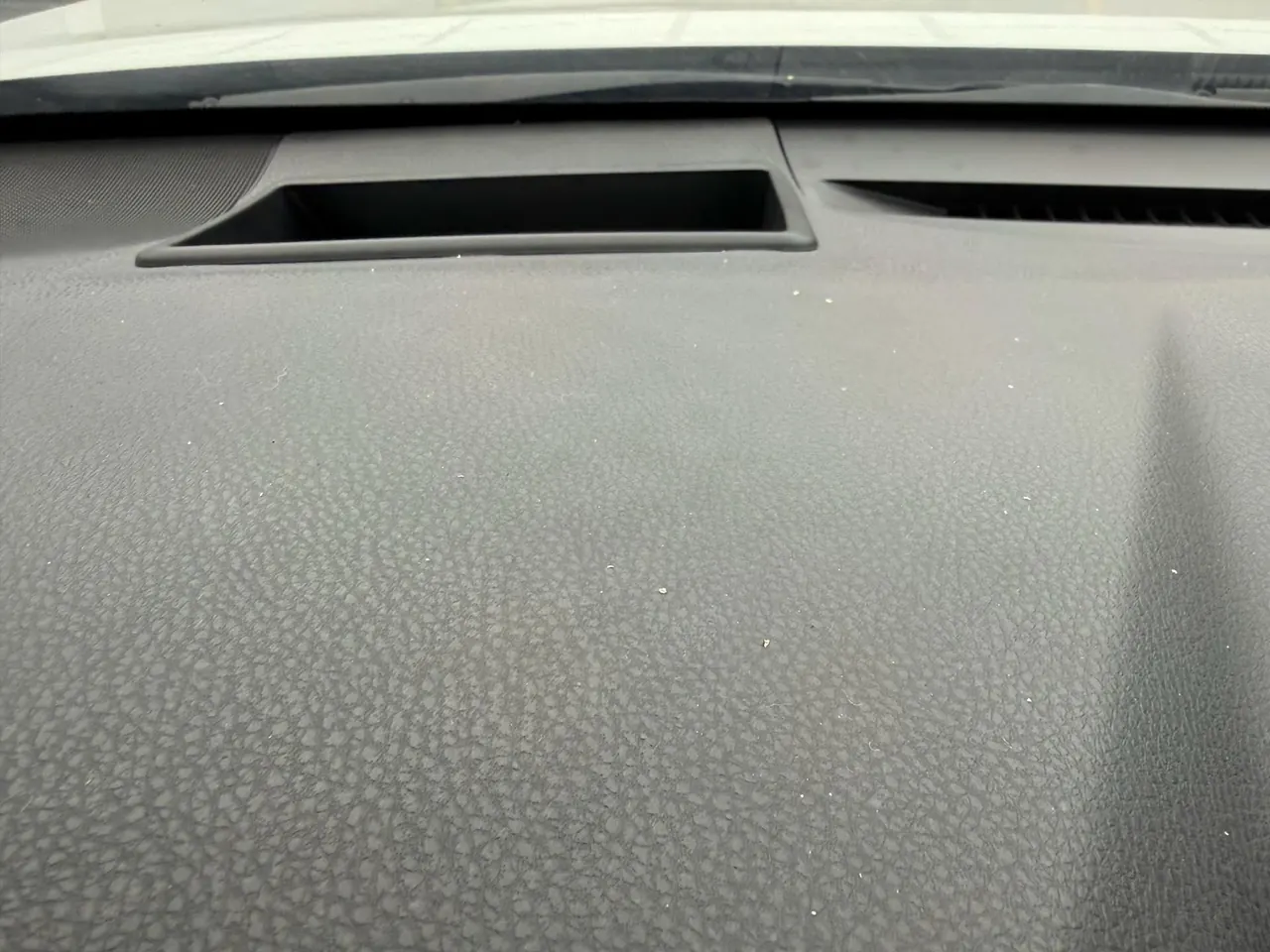 Toyota 2021 Camry 2.5G Deluxe Edition Automatic Gear 12