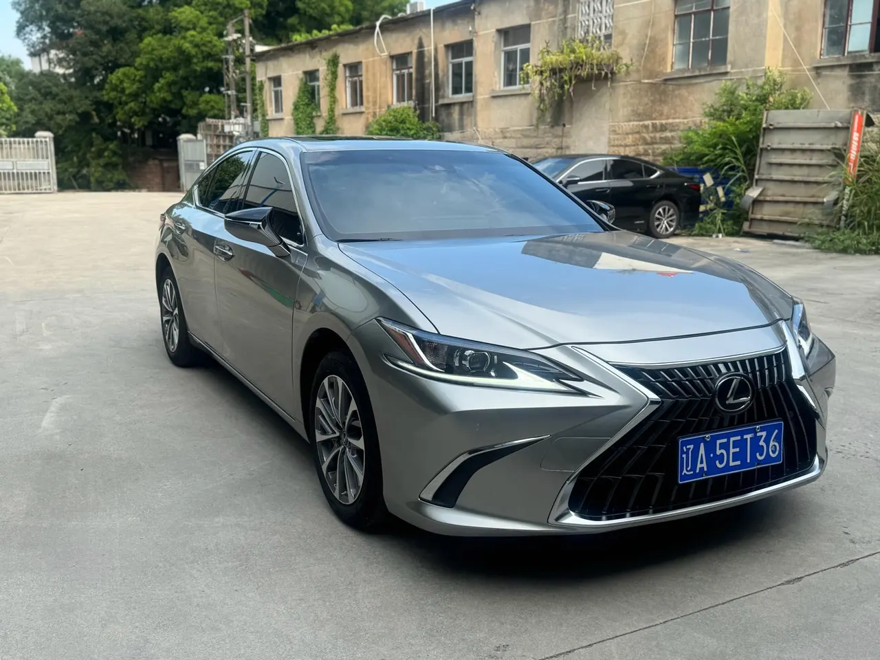 Lexus ES (Imported) 2024 ES200 2.0 Stepless Edition Automatic Gear 3