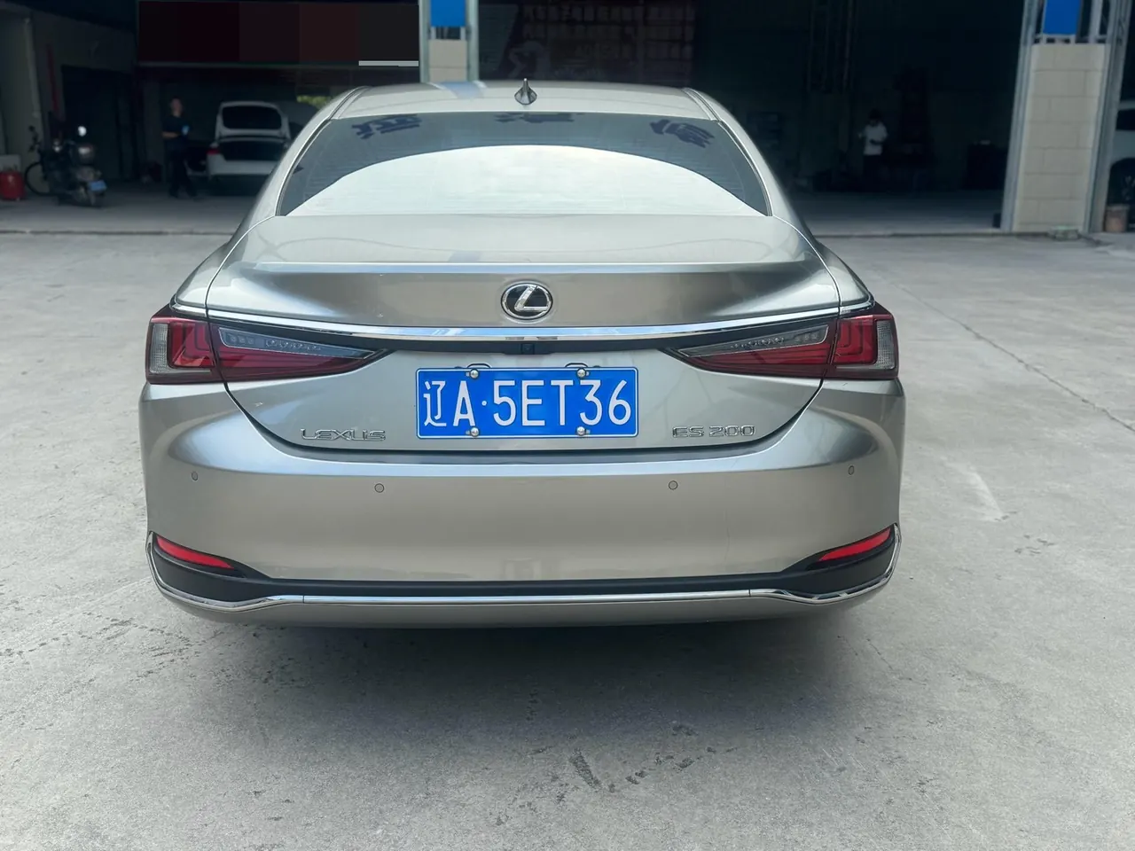 Lexus ES (Imported) 2024 ES200 2.0 Stepless Edition Automatic Gear 4
