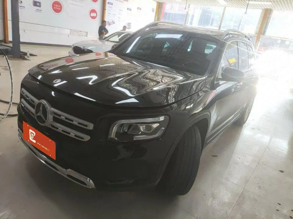 Open image lightbox: Mercedes Benz 2023 GLB 220 2.0T Dynamic Automatic