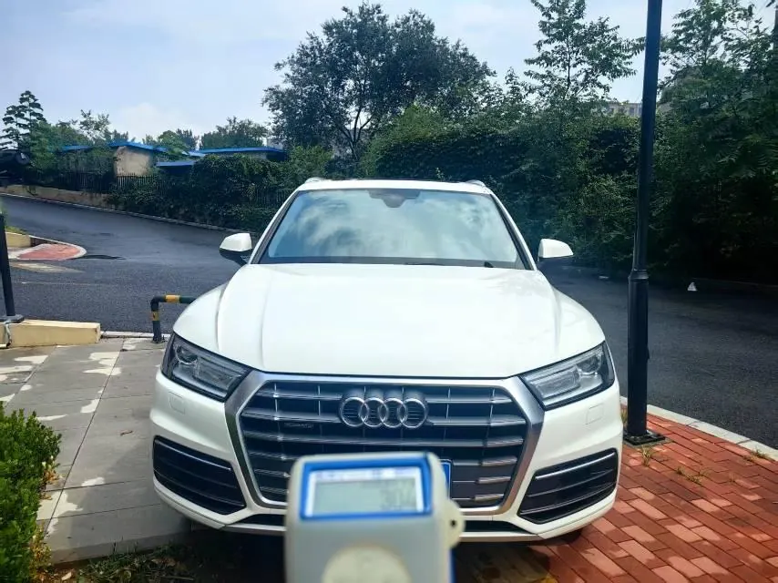 Open image lightbox: Audi 2020 Q5L 2.0TFSI 40TFSI enjoy aggressive automatic transmission