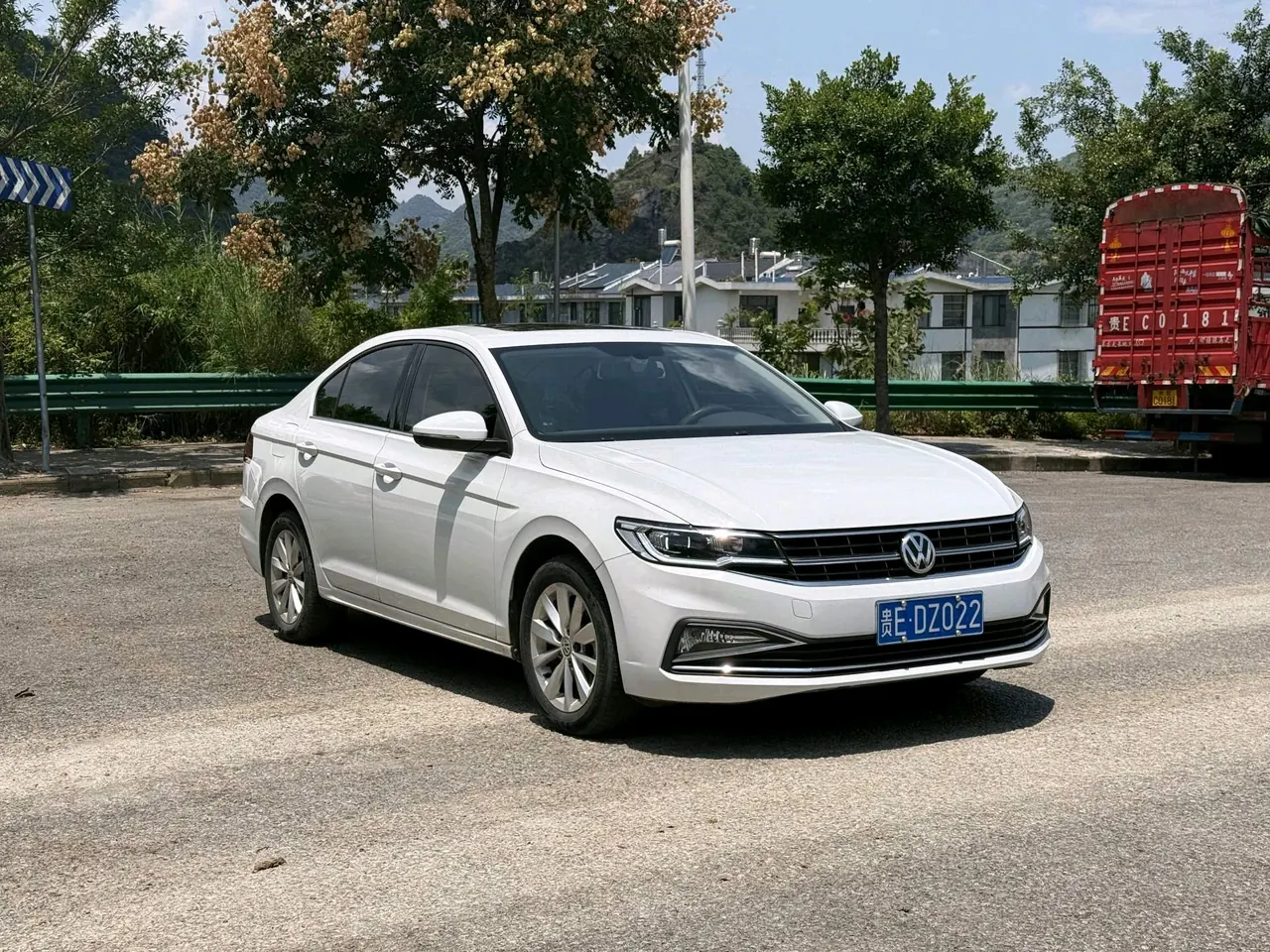 Volkswagen 2020 Bora 1.5 Elite Automatic 2