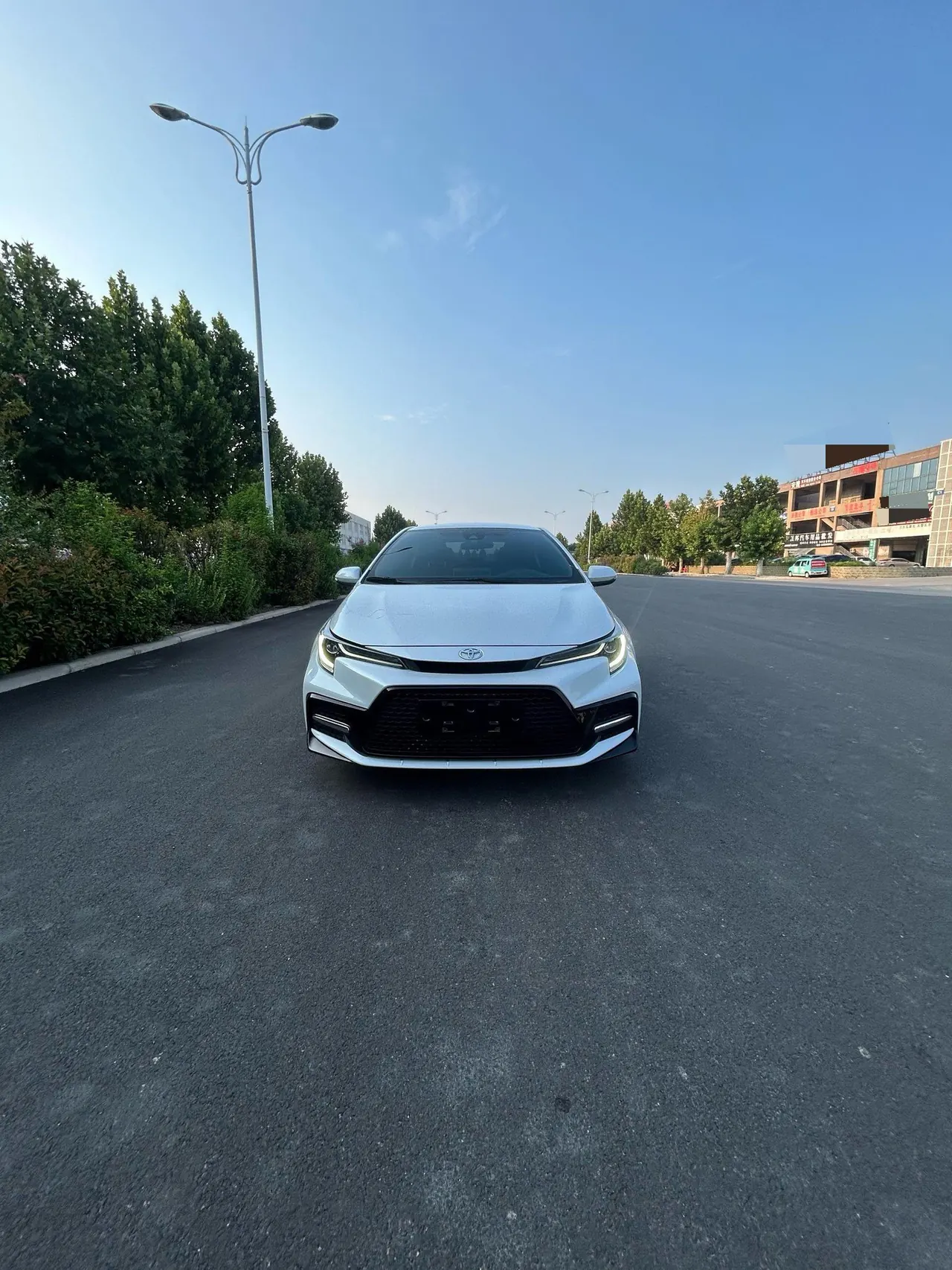 Toyota 2021 Lei Ling 1.2T Stepless 185T Sports Edition Automatic Gear 2