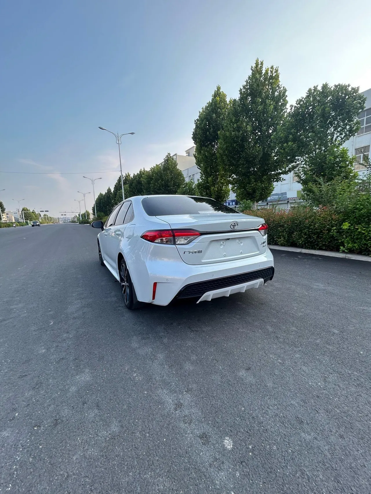 Toyota 2021 Lei Ling 1.2T Stepless 185T Sports Edition Automatic Gear 9