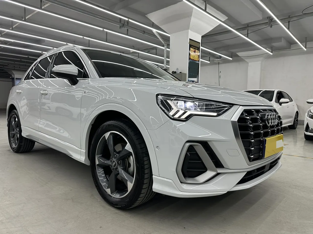 Audi 2023 Q3 1.4TFSI 35TFSI Fashion Dynamic Automatic 3
