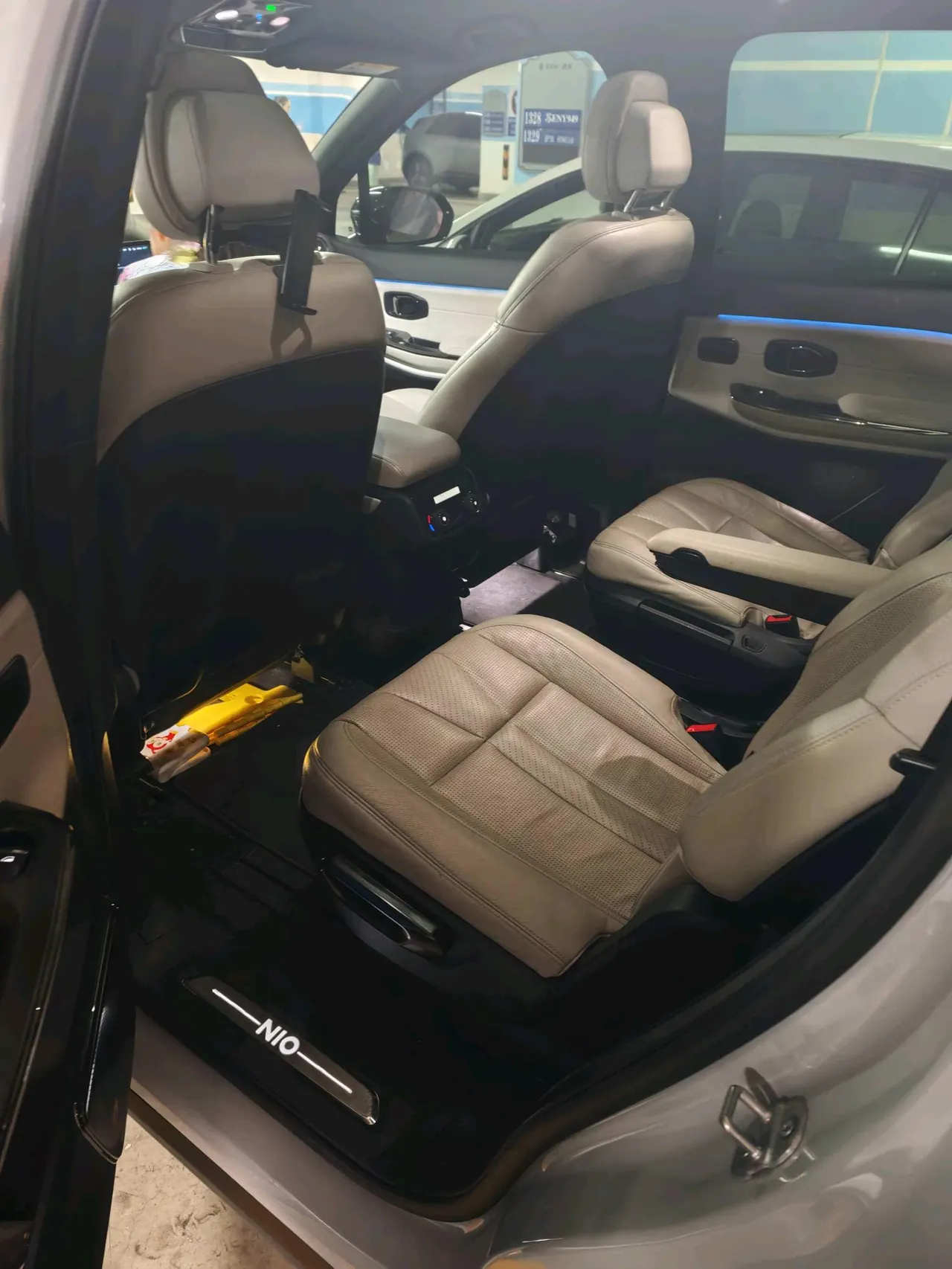 NIO 2020 ES8 benchmark 415KM 6-seat automatic gear 6