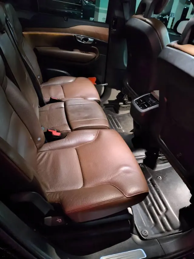 Volvo XC90 (Imported) 2021 XC90 48V 2.0T B6 Zhiyi Deluxe Edition 7-seat Automatic Gear 4