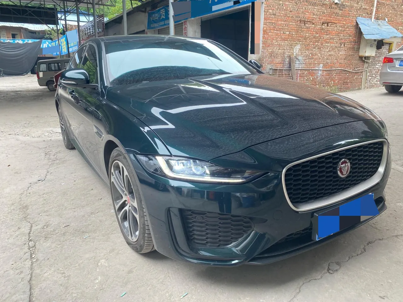 Jaguar 2023 XEL 2.0T 250PS R-DYNAMIC S Enterprising Sports Edition Automatic Gear 2