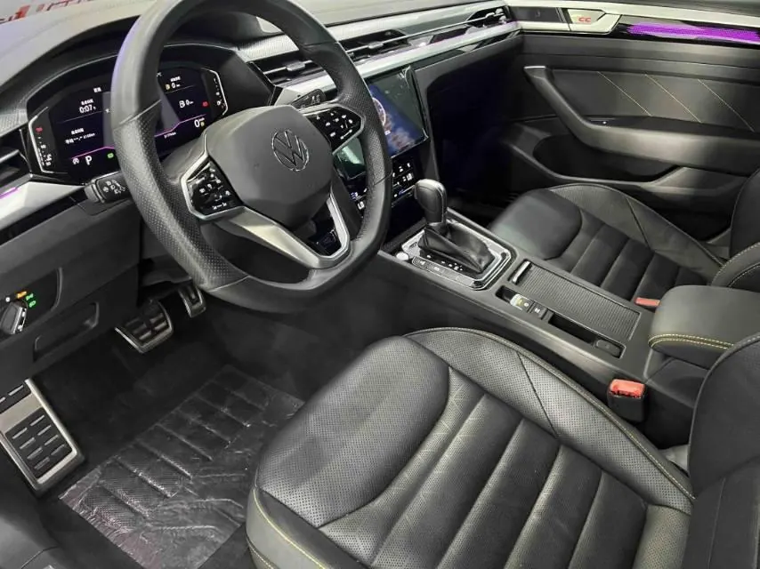 Volkswagen 2023 CC 2.0TSI 380TSI eye-catching automatic gear 2