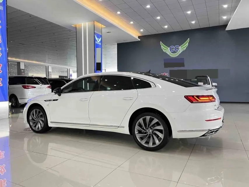 Volkswagen 2023 CC 2.0TSI 380TSI eye-catching automatic gear 8