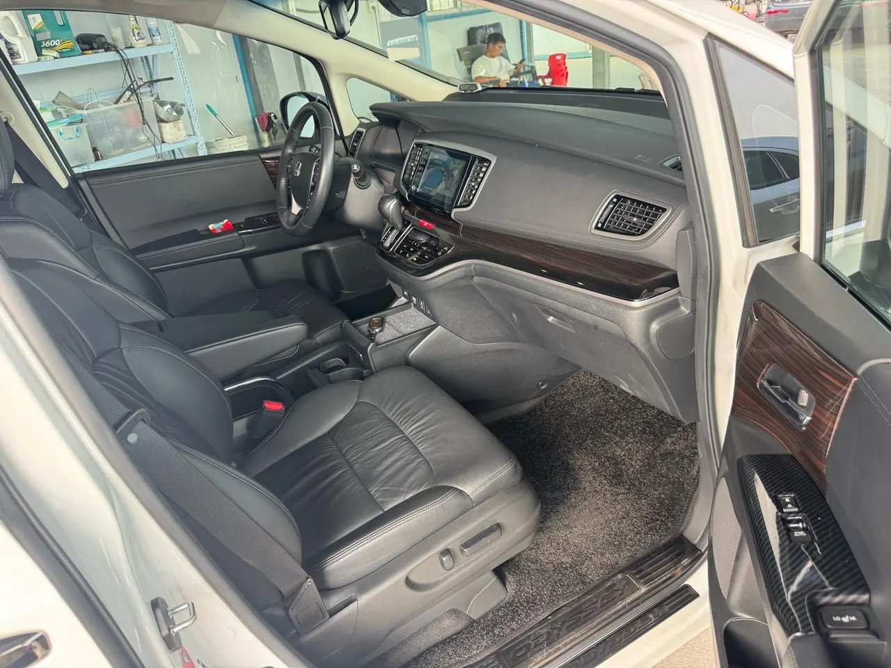 Honda 2021 Odyssey Hybrid 2.0 Stepless Sharp Extreme Edition Automatic Gear 10