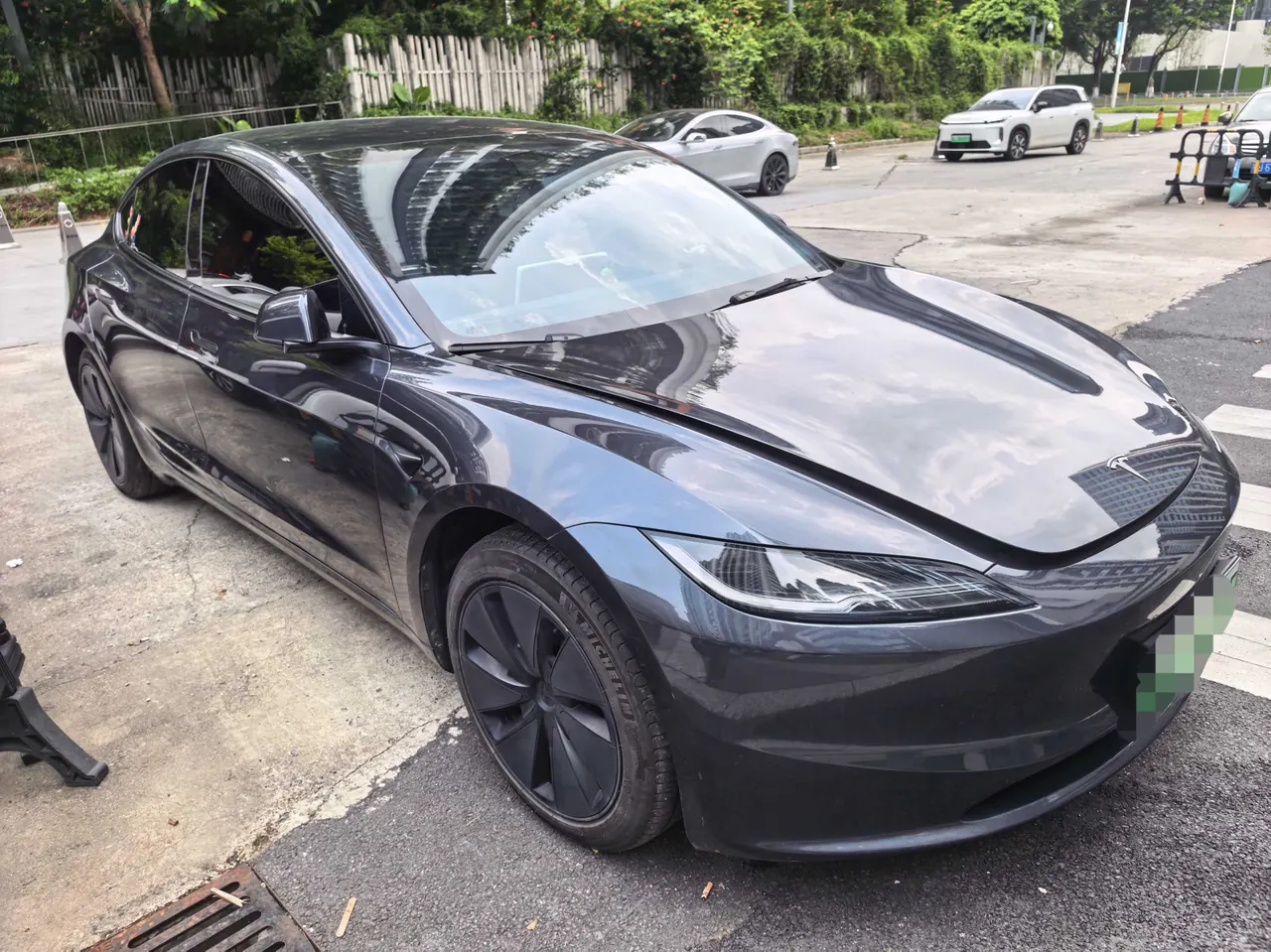 Tesla 2023 Model 3 Rejuvenation Edition Rear Wheel Drive Automatic Transmission 3
