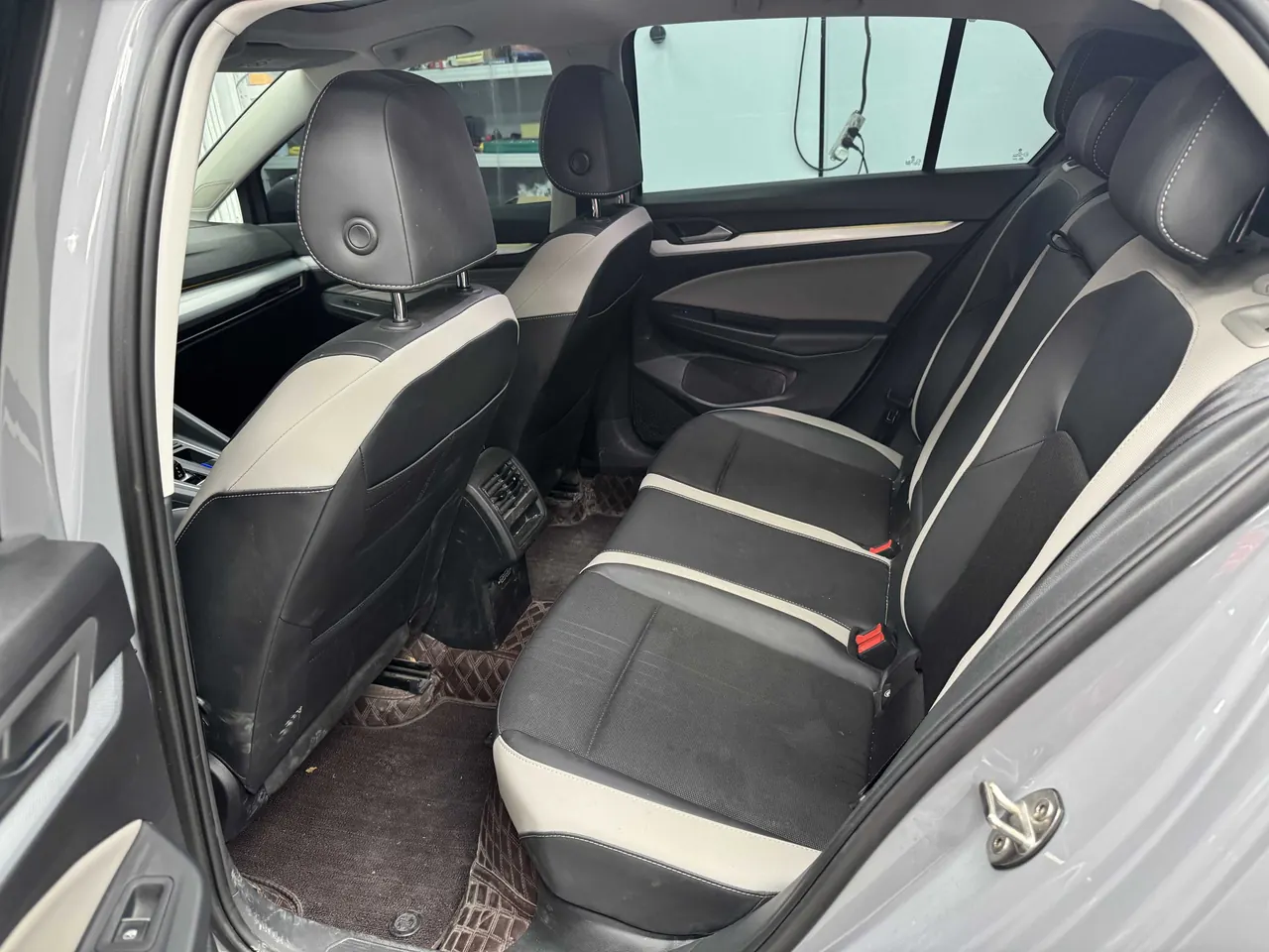 Volkswagen 2024 Golf 8 PRO 1.4TSI Master Edition Automatic Gear 4