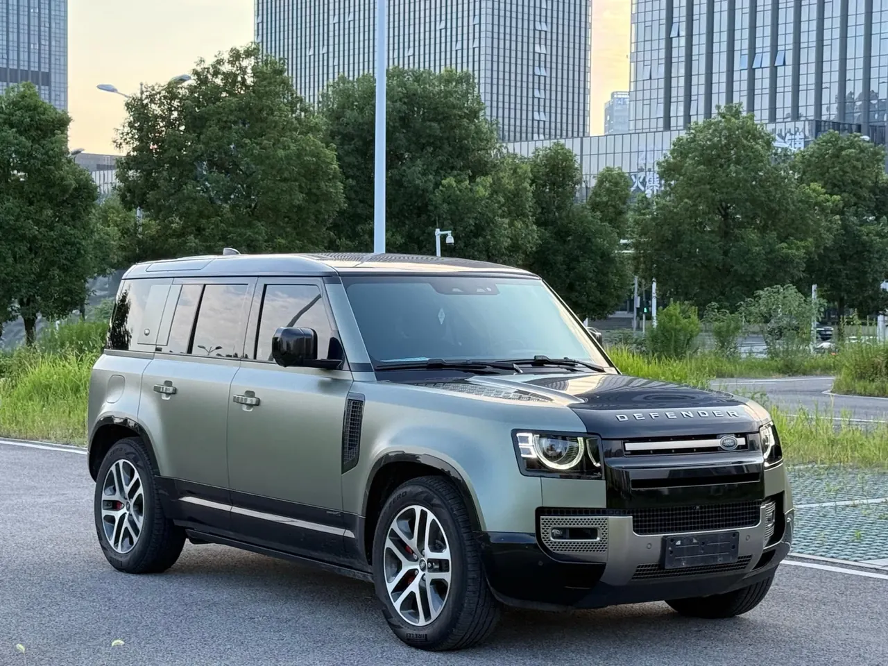 Land Rover guards (imported) 2021 guards 110 48V 3.0T X P400 automatic gear 2