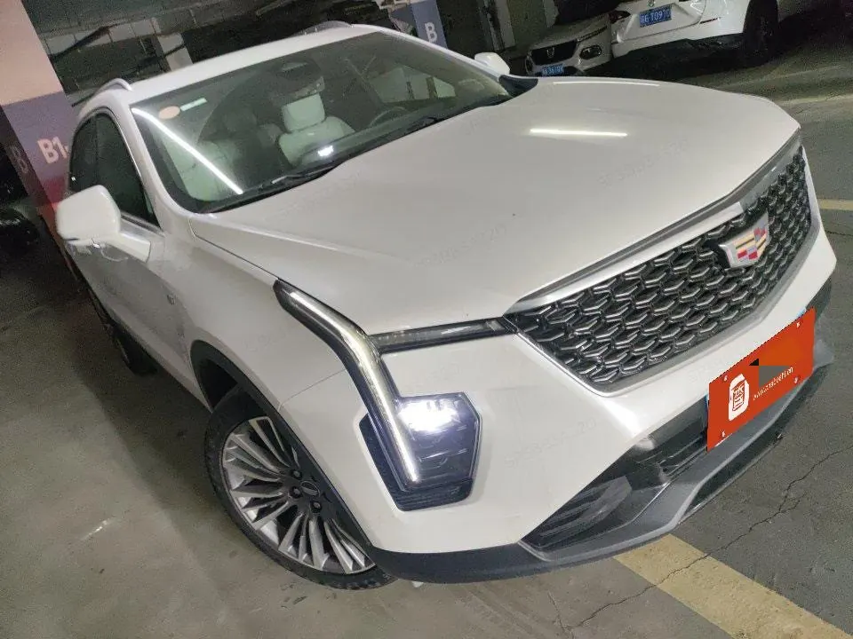 Cadillac 2024 XT4 48V 2.0T 28T Two-Drive Luxury Automatic Gear 2