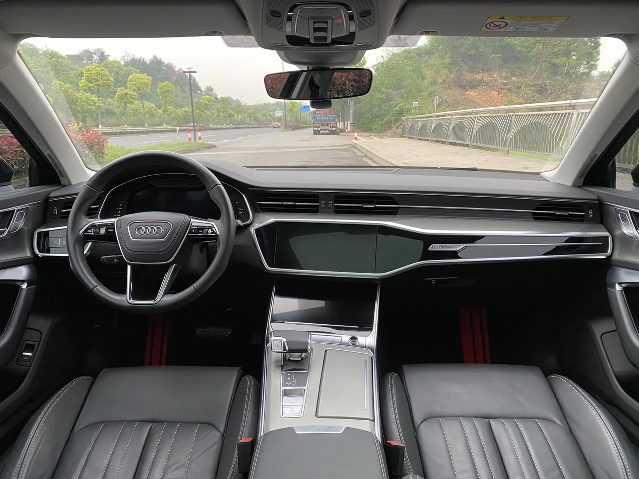 Audi 2023 A6L 2.0TFSI 45TFSI Zhenzhiya Automatic Gear 6