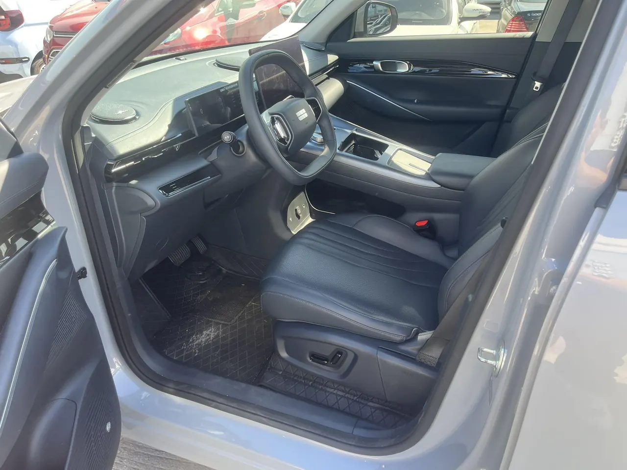 Geely Galaxy 2024 E 5 440Km Discovery Edition Automatic Gear 5