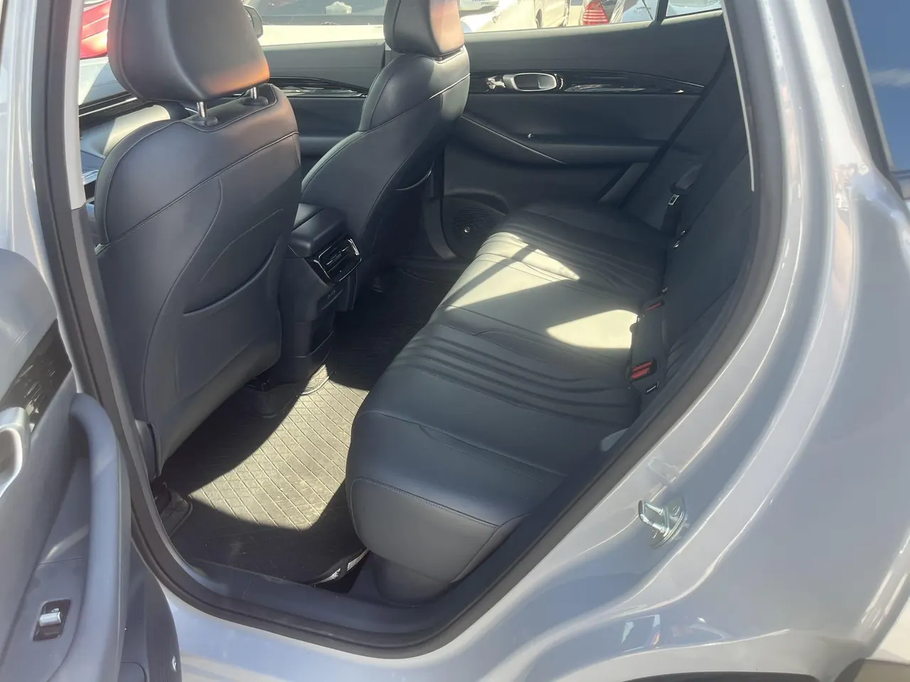 Geely Galaxy 2024 E 5 440Km Discovery Edition Automatic Gear 6