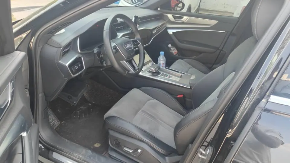 Audi 2024 A6L 2.0TFSI 40TFSI Deluxe Dynamic Automatic 6