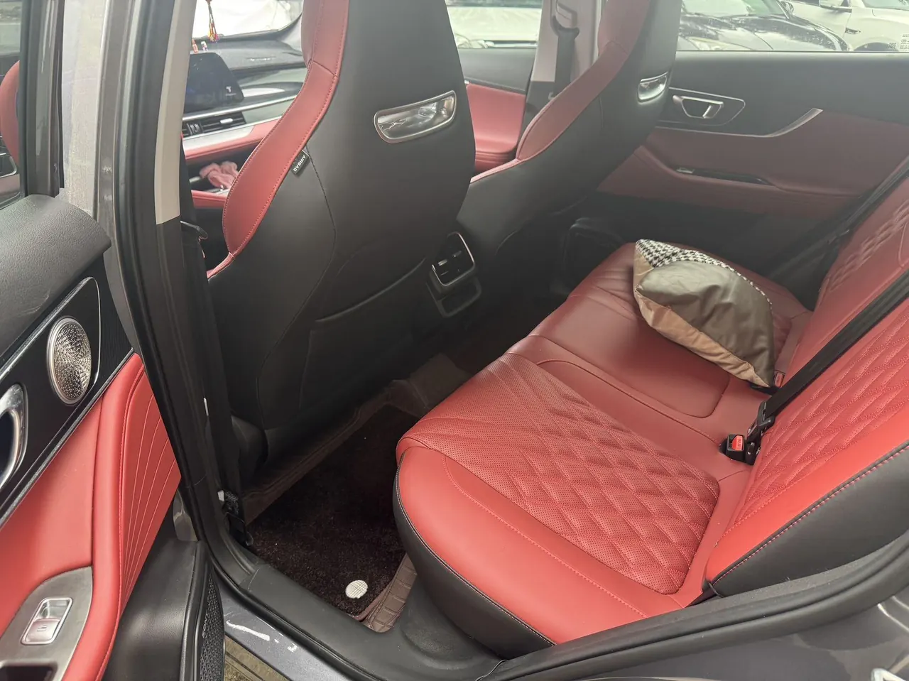 Chery 2023 Tiggo 7 PLUS 1.5TGDI Champion Deluxe Automatic Gear 5