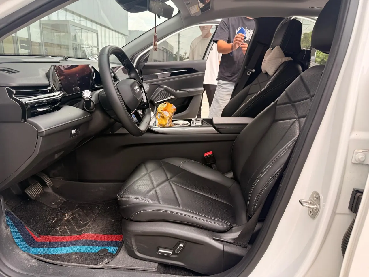 Geely Galaxy 2023 L6 1.5T 125km PLUS automatic gear 4
