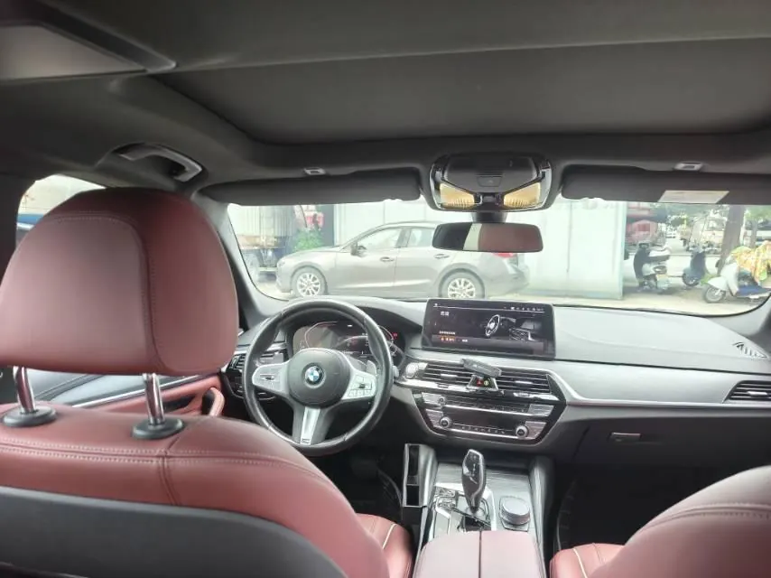 BMW 5 Series 2023 530Li 2.0T Leading Luxury Suit Automatic Gear 5