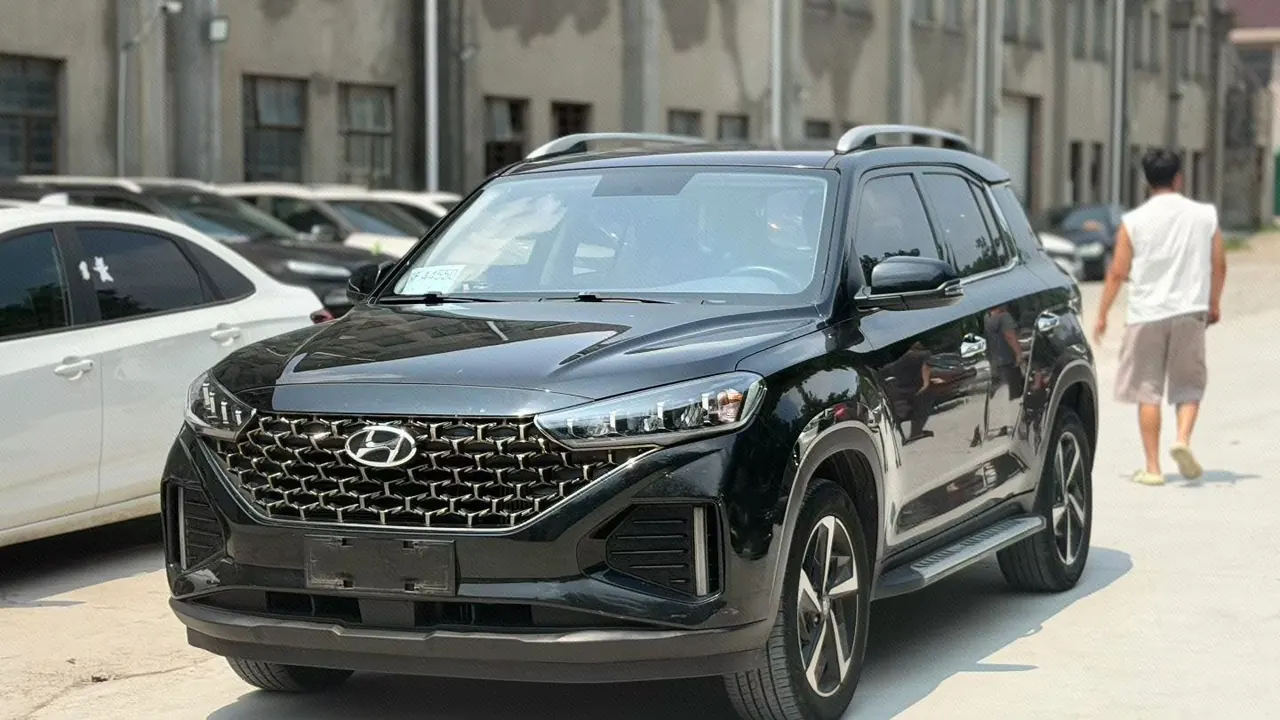 Open image lightbox: Hyundai 2021 ix35 1.4TGDi 240TGDi TOP Two-Drive Ultimate Automatic Gear