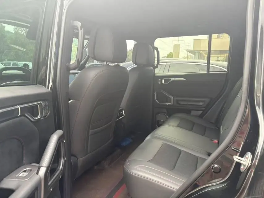 Jetour 2023 Traveler 2.0T 4WD Crossing PRO Automatic Gear 3