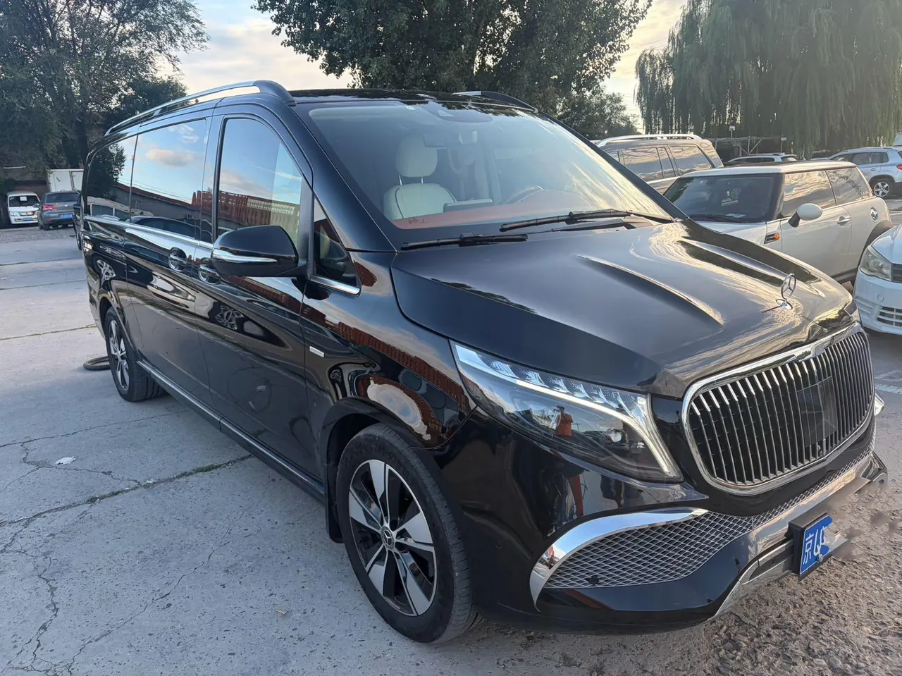 Mercedes Benz V 2021V 260 L 2.0T Deluxe Edition Automatic Gear 2