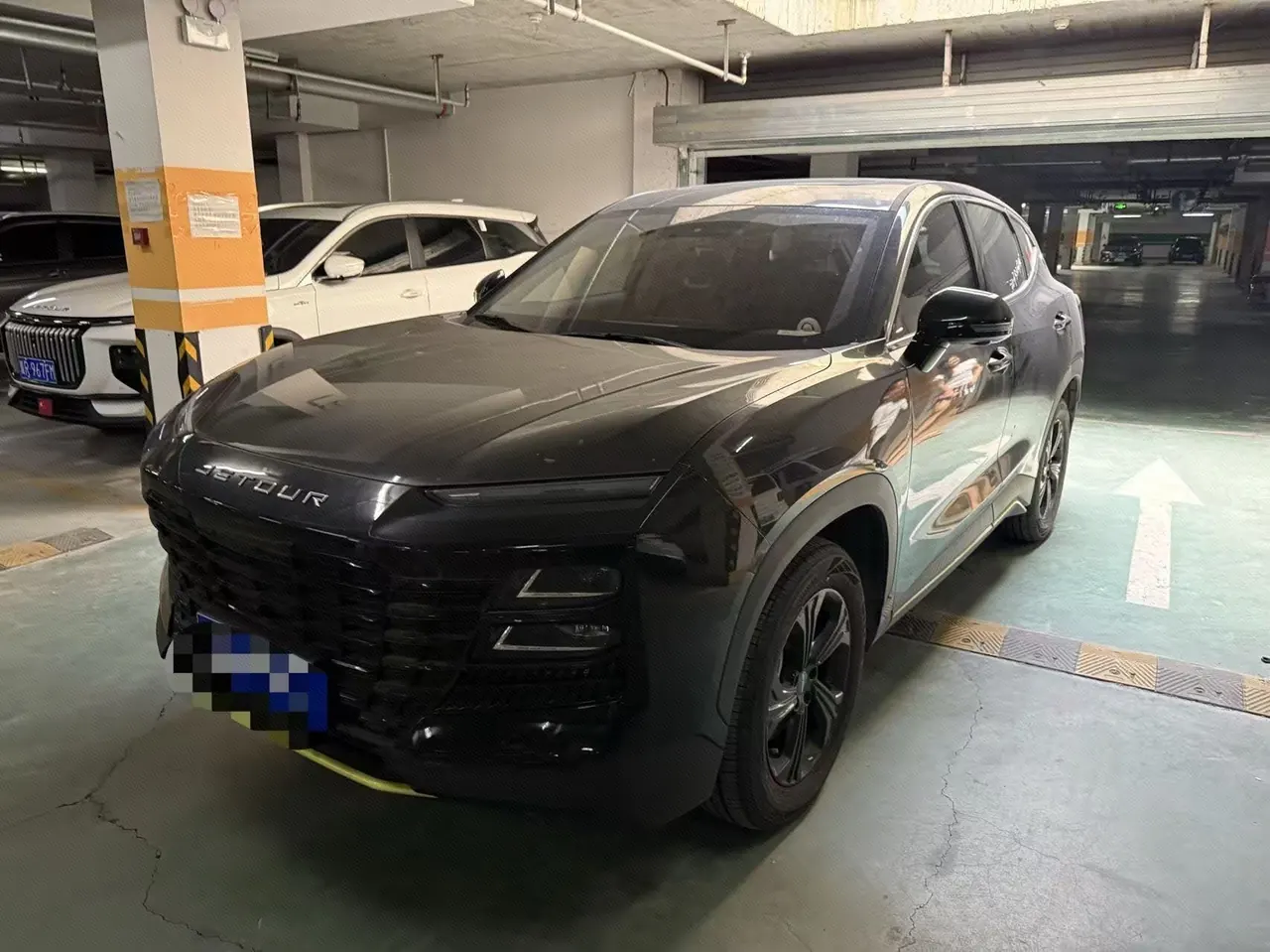 Open image lightbox: Jetour 2025 Dasheng 1.5T Deluxe Edition Automatic Gear