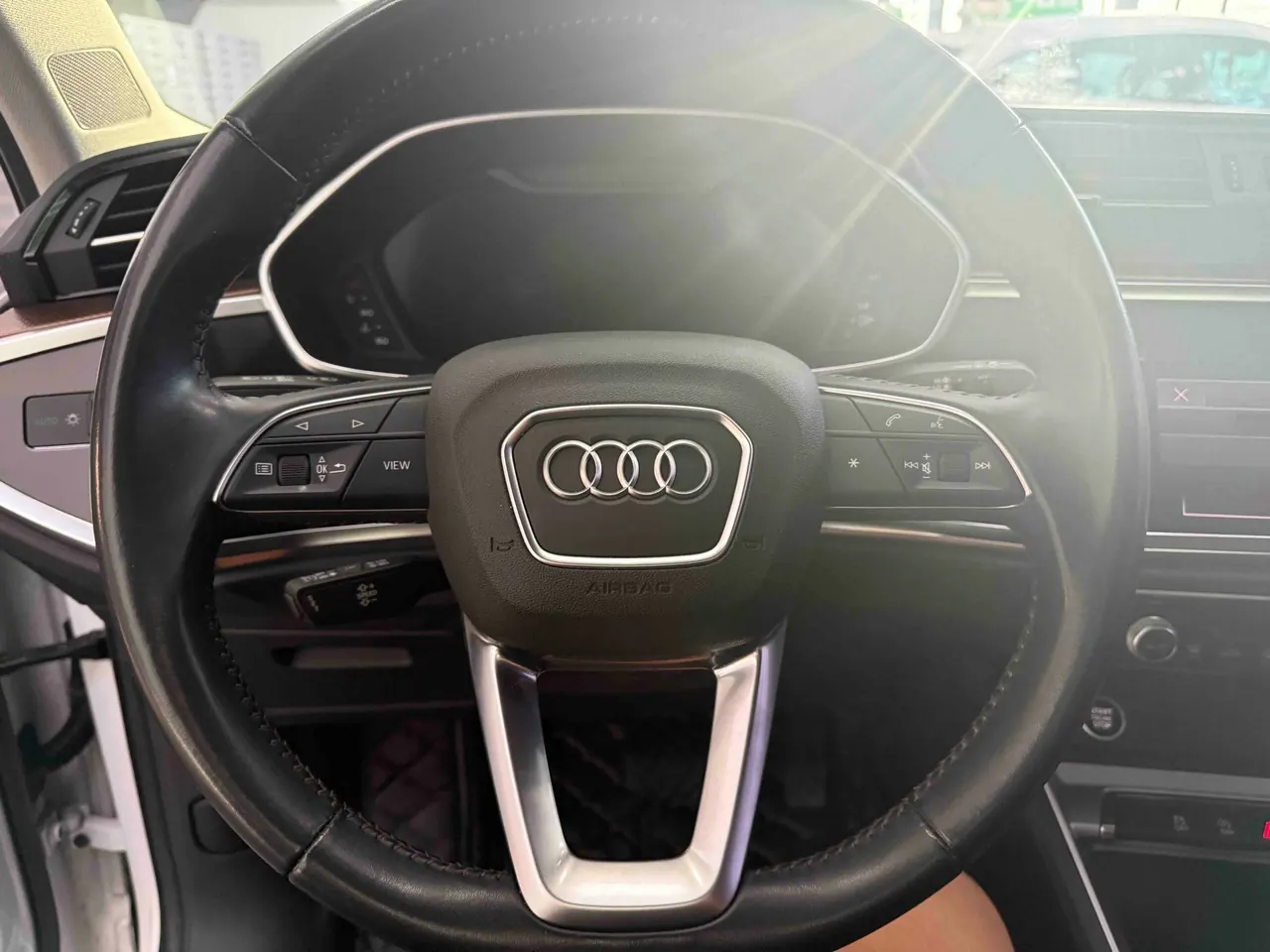 Audi 2021 Q3 1.4TFSI 35TFSI Fashion Elegant Automatic Gear 5