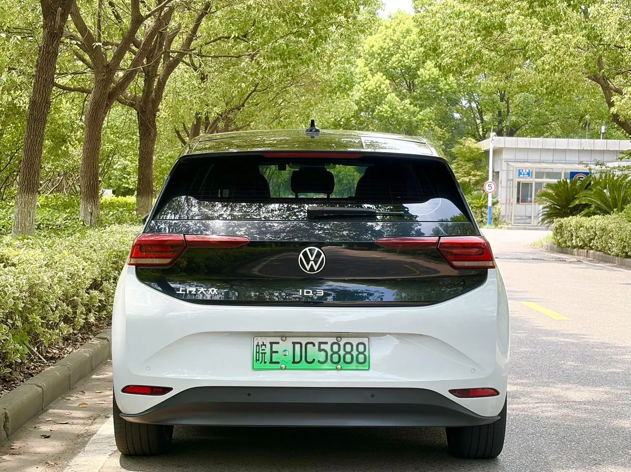 Volkswagen 2021 ID. 3 Pro Extremely Intelligent Automatic 6