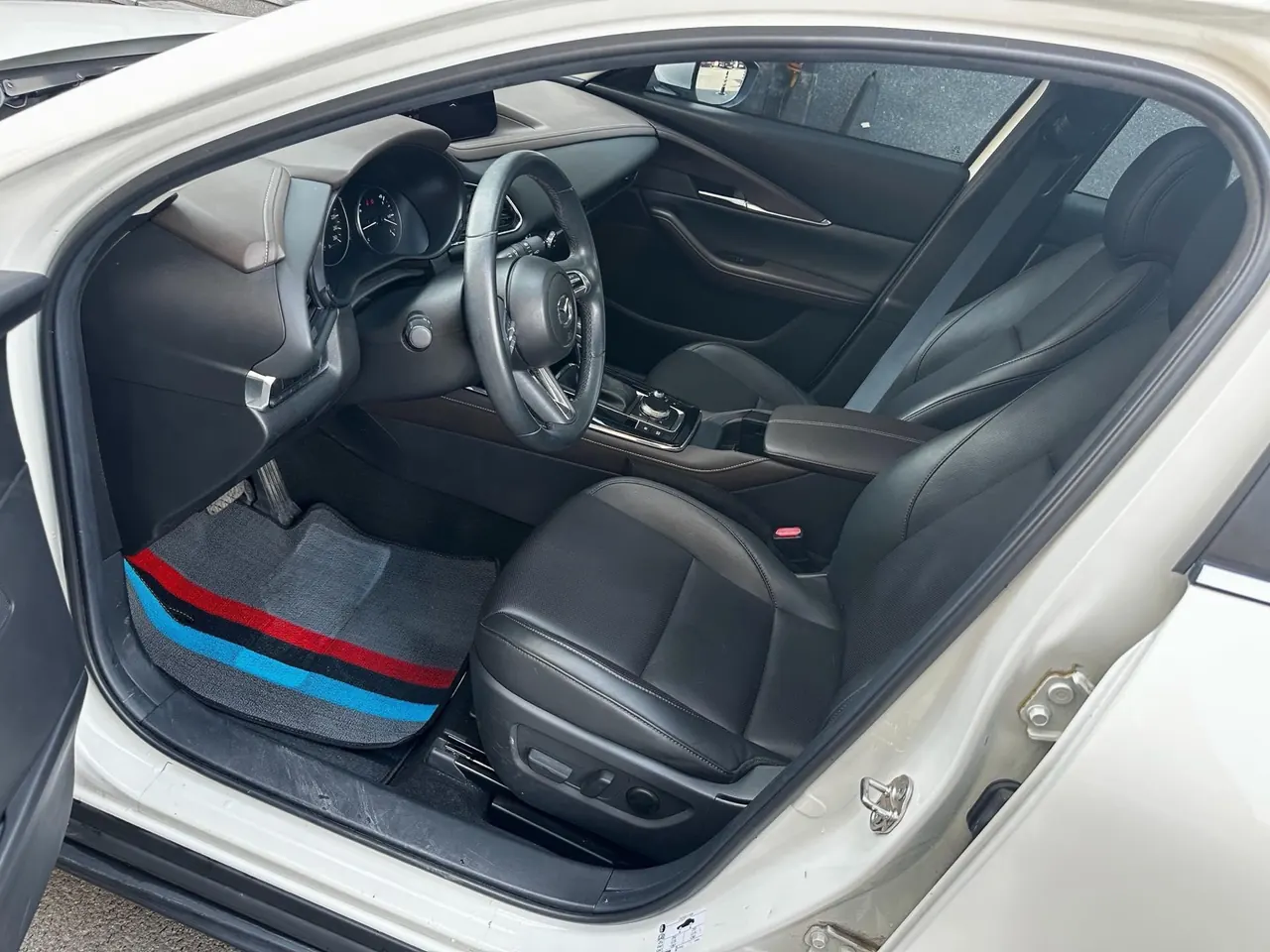Mazda 2021 CX-30 2.0 Jiayue automatic transmission 4
