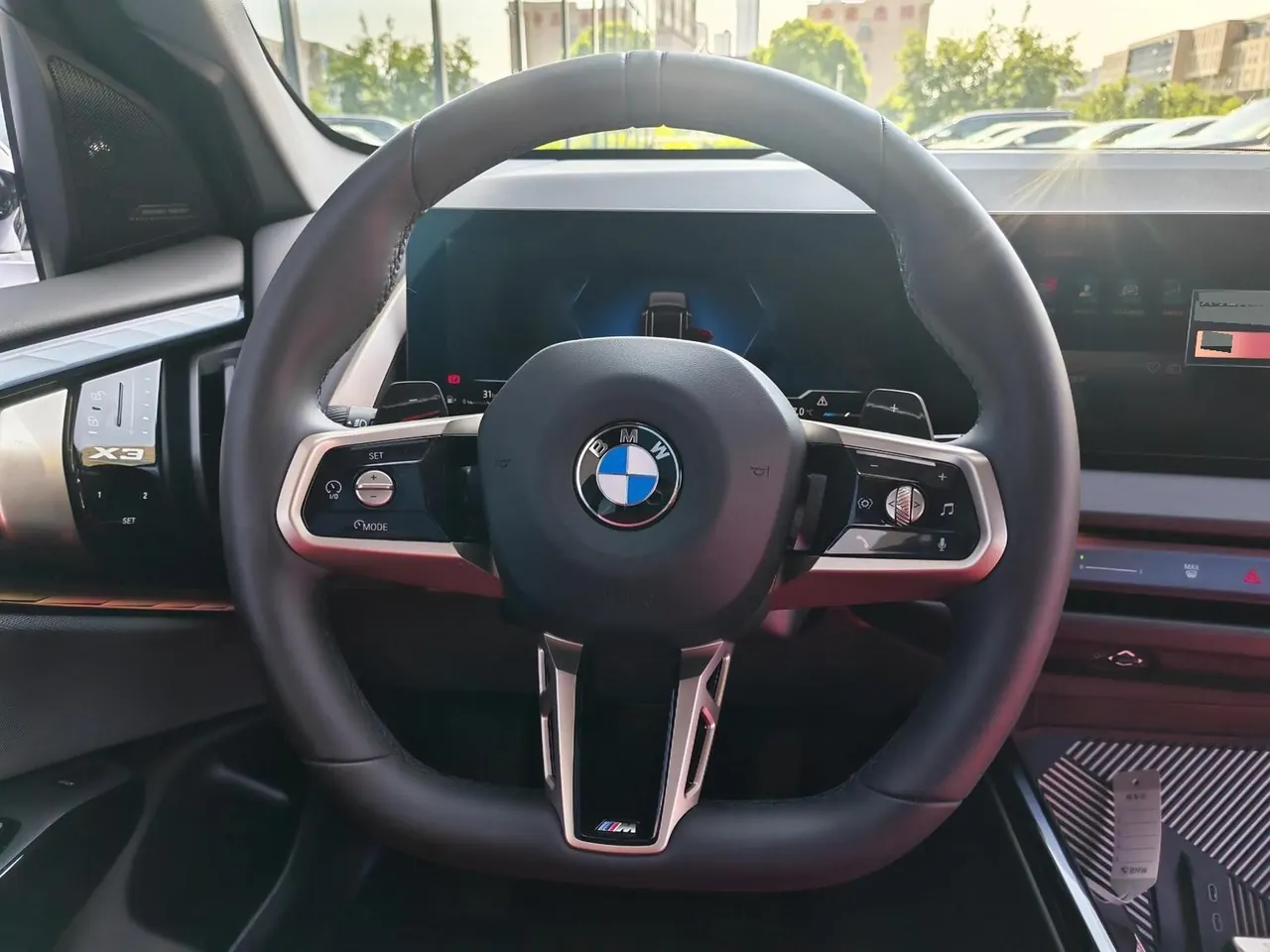 BMW 2025 X3 xDrive30L 2.0T Leading M Sports Suit Automatic Gear 11