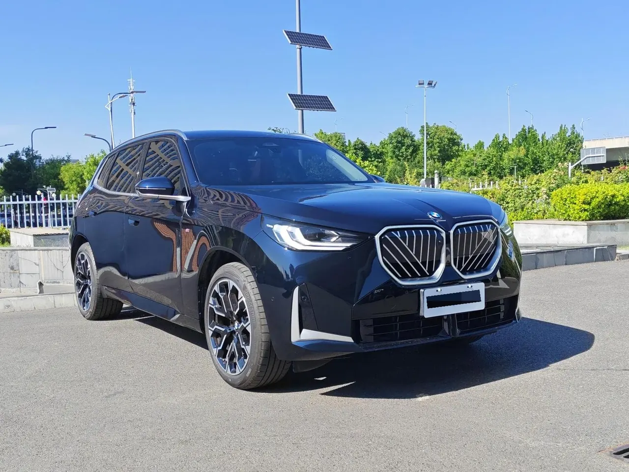 BMW 2025 X3 xDrive30L 2.0T Leading M Sports Suit Automatic Gear 3