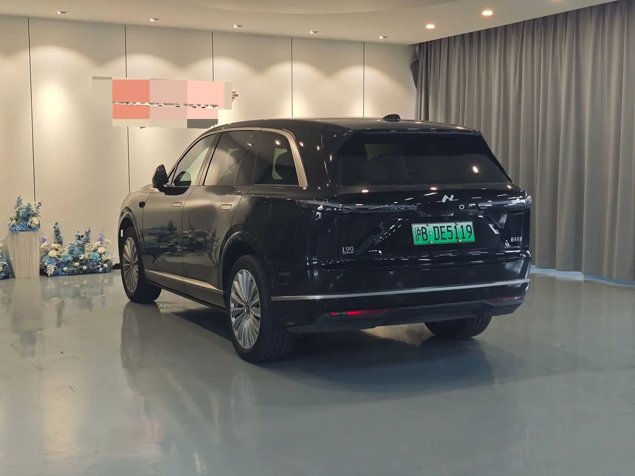 ONVO 2025 L90 Max six-seat automatic gear 8