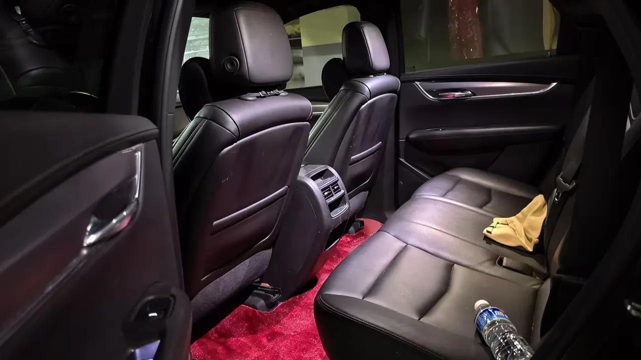 Cadillac 2020 XT5 2.0T 28T 4-wheel drive luxury automatic gear 5