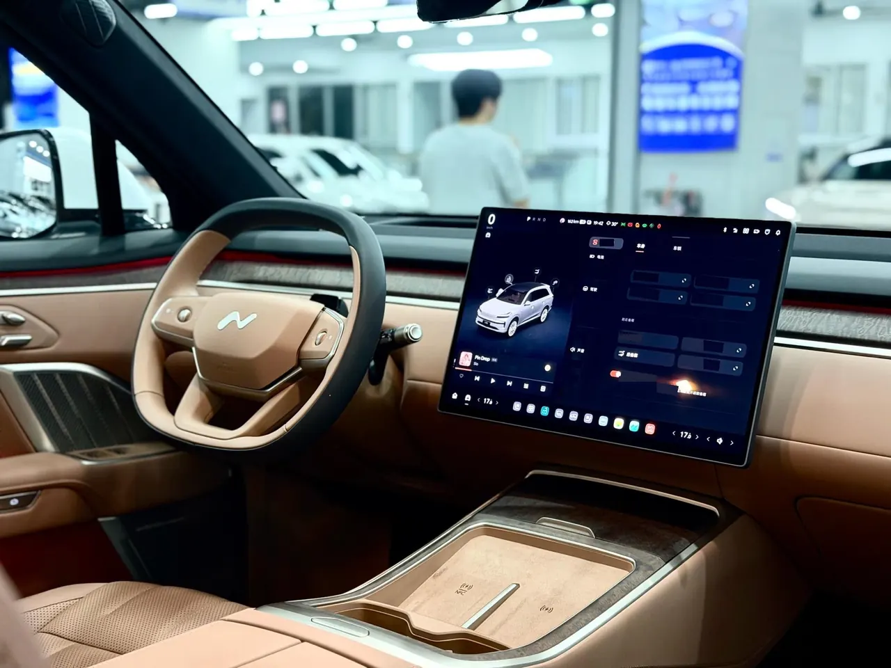 ONVO 2025 L90 Ultra Six‑Seater Automatic 11