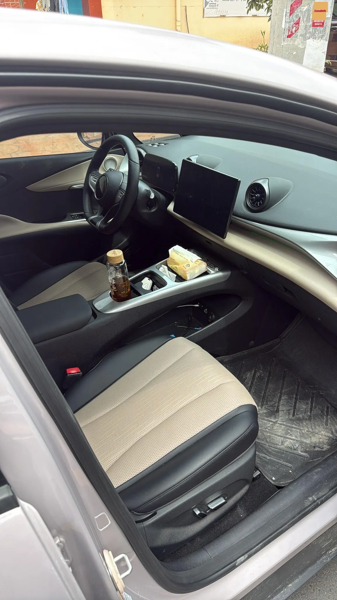 BYD 2025 Dolphin Smart Driving 410km Fashion Automatic Gear 5