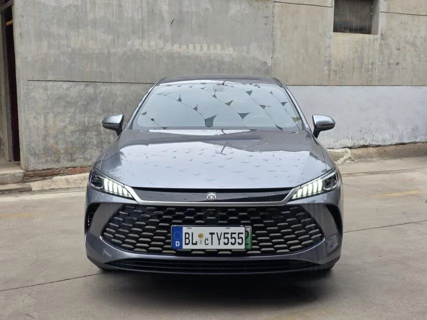 BYD 2025 Qin PLUS DM-i 1.5 stepless smart driving version 128KM aggressive automatic gear 2
