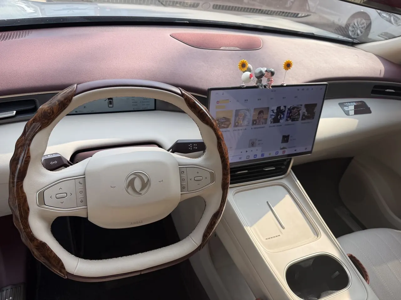 Fengshen 2025 L8 1.5T 112KM Li Edition Automatic Gear 5
