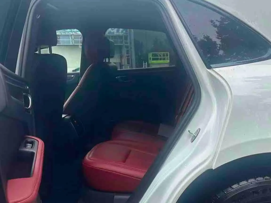 Porsche Macan (Imported) 2021 Macan 2.0T Automatic Gear 4