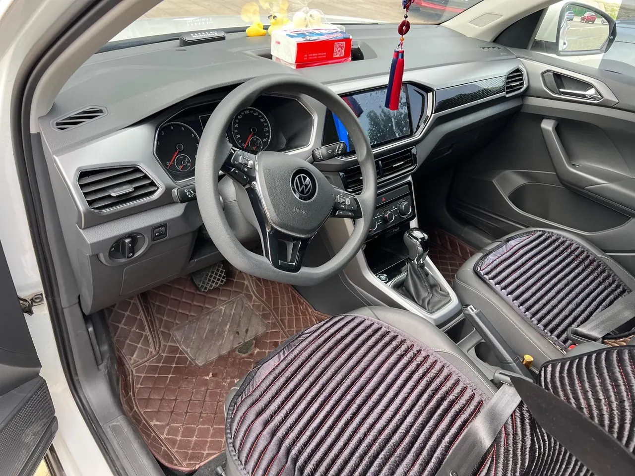 Volkswagen 2020 T-Cross (Tujia) 1.5 Fashion Edition Automatic Gear 4