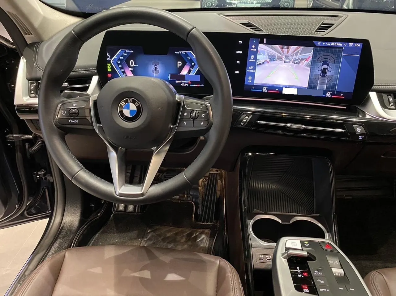 BMW 2023 X1 sDrive20Li 1.5T X Design Package Automatic Transmission 16