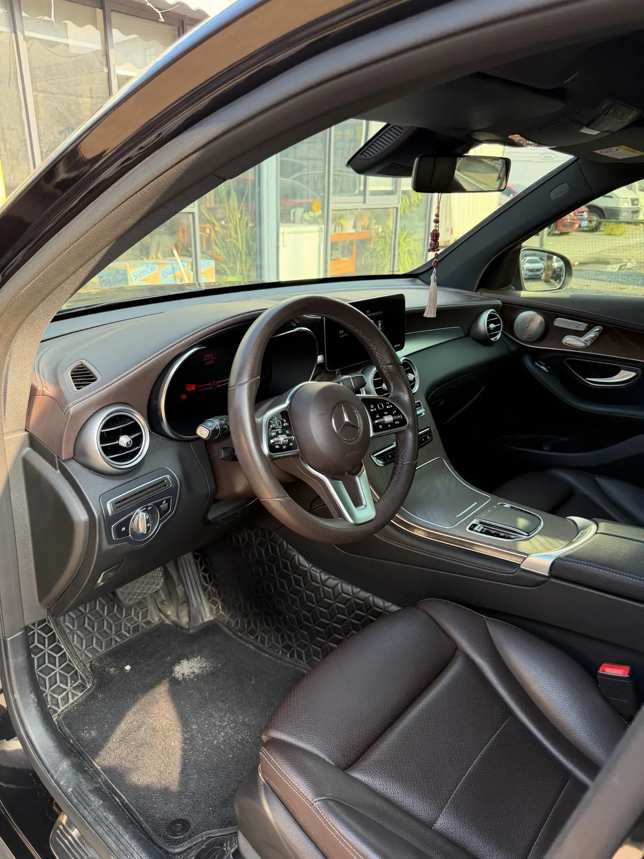 Mercedes Benz 2020 GLC 300 L 4MATIC 2.0T Dynamic Automatic 3