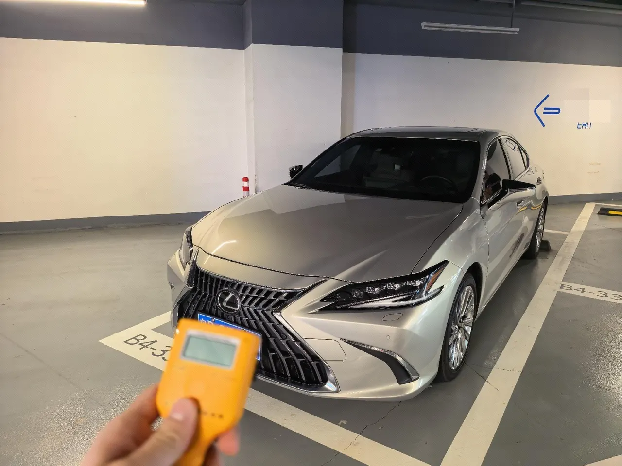 Open image lightbox: Lexus ES (Imported) 2022 ES300h 2.5 Stepless Administrative Edition Automatic Gear