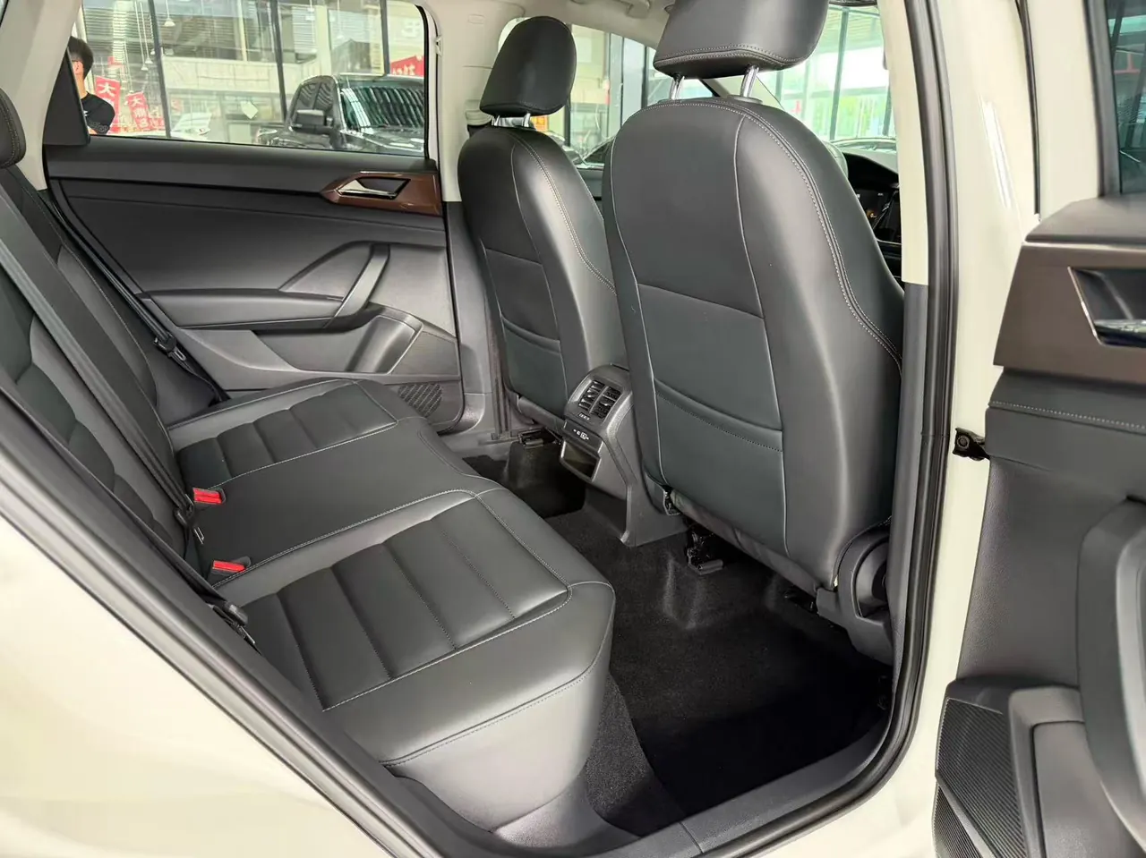 Volkswagen 2022 Tuyue 1.4TSI 280TSI Two-Drive Deluxe Automatic Gear 5