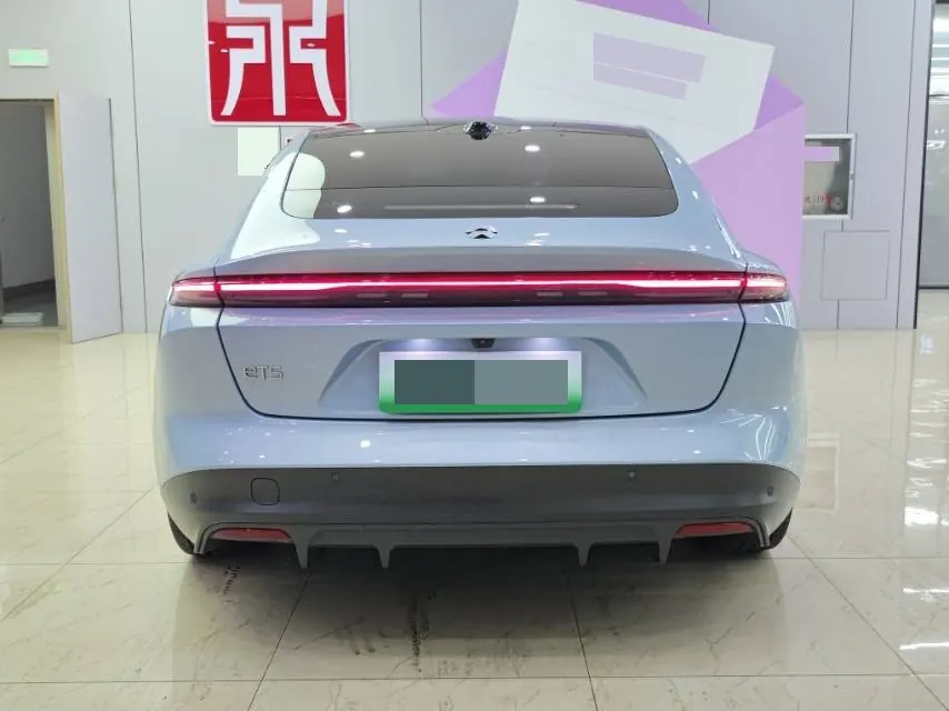 NIO 2022 ET5 75kWh automatic gear 6