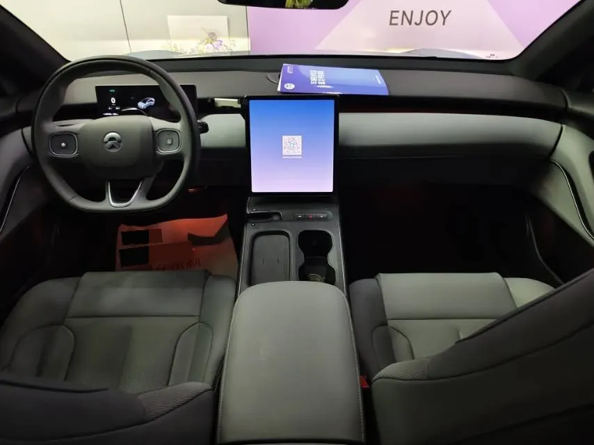 NIO 2022 ET5 75kWh automatic gear 7